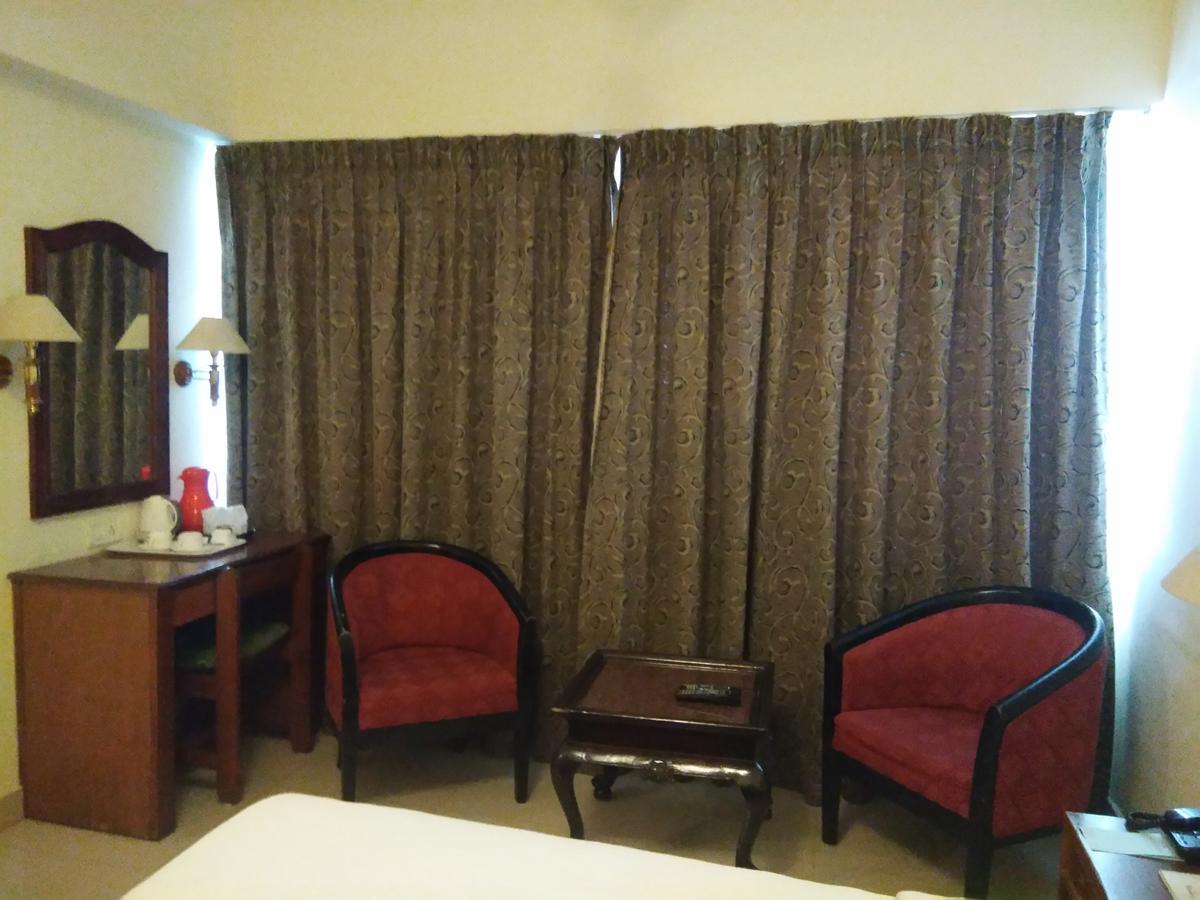 Hotel Pankaj トリバンドラム エクステリア 写真